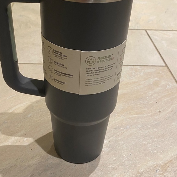 Stanley quencher H2.0 tumbler - Picture 3 of 4